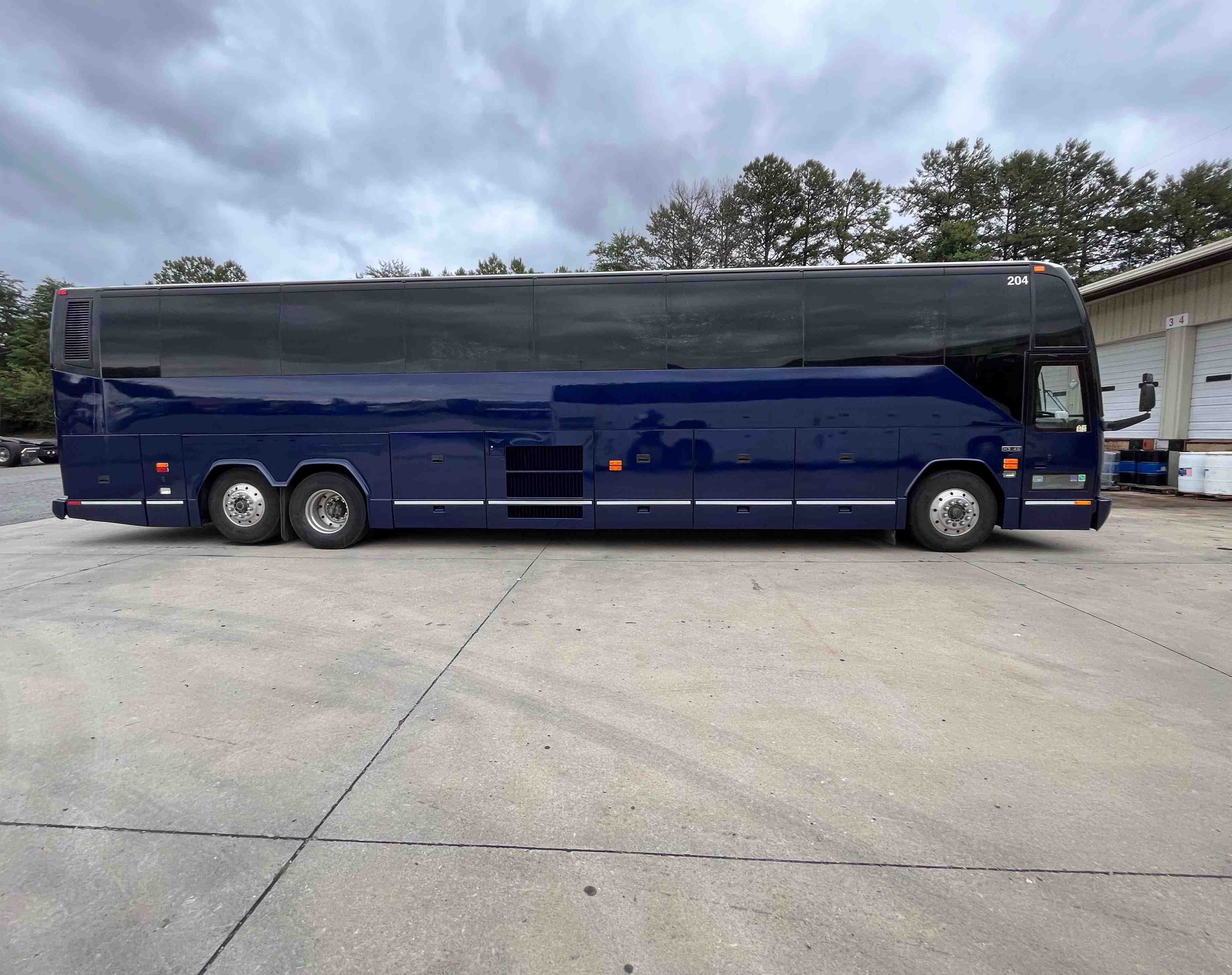 Dominion Coach