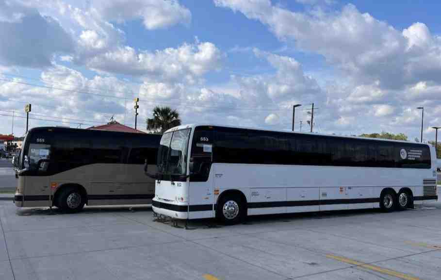 Magestic Coach Lines LLC
